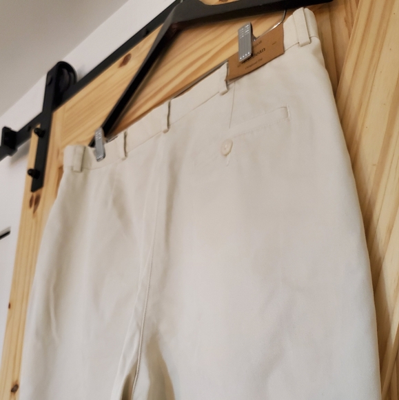 L. L. Bean Size 16 Reg Original Fit Wrinkle Free Cotton Cropped Pants - Picture 13 of 13